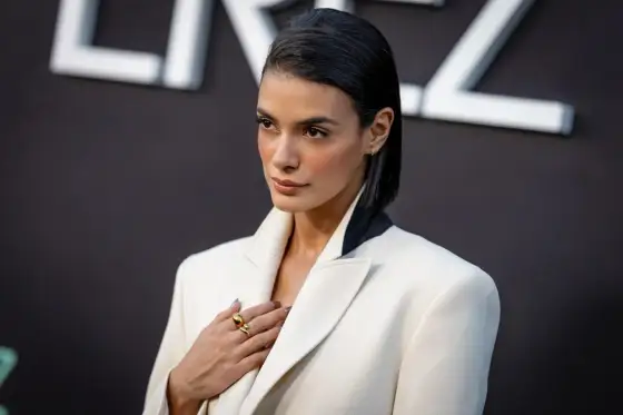 Laysla de Oliveira - Warum sie 2026 die spannendste Schauspielerin ist